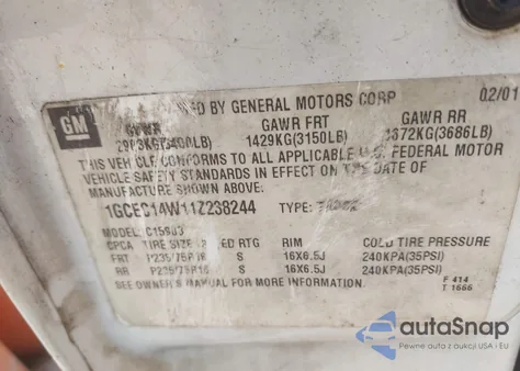 2001 Chevrolet Silverado 1500 z USA, uszkodzony, nr VIN 1GCEC14W11Z238244